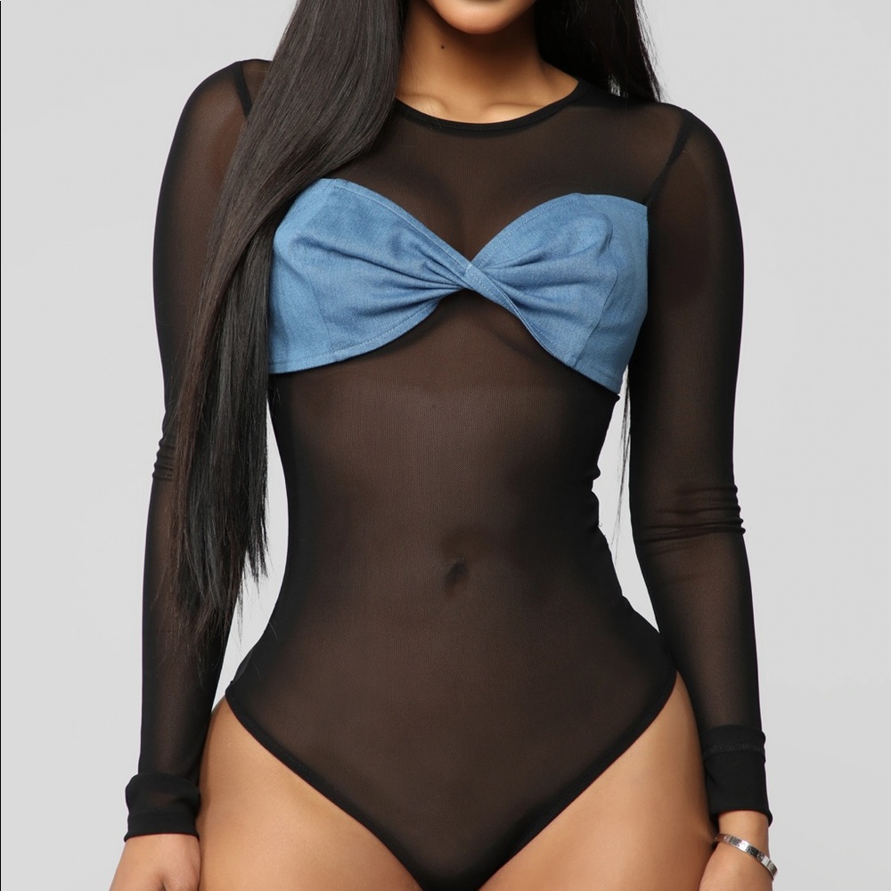 Fashion nova body suit